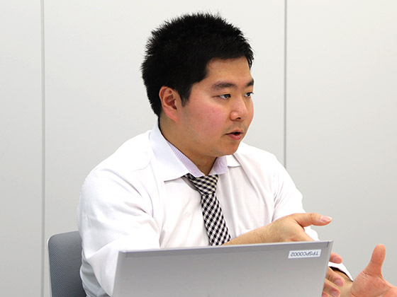 高橋 亮介 氏