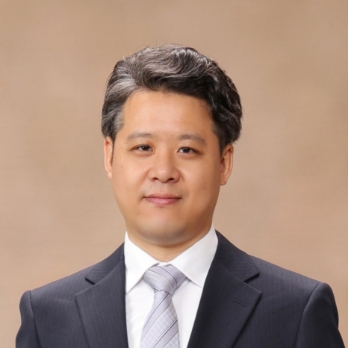湊 康介